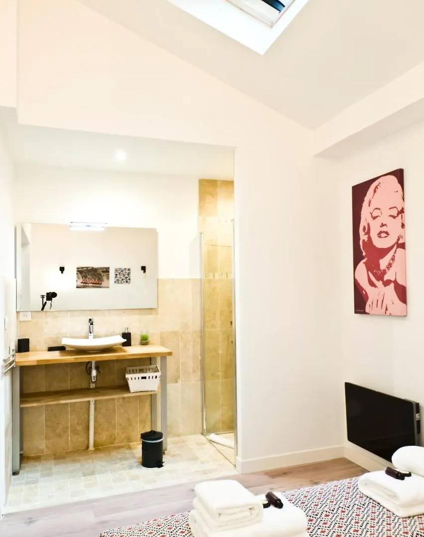 Pick A Flat Higher Marais Apartment *