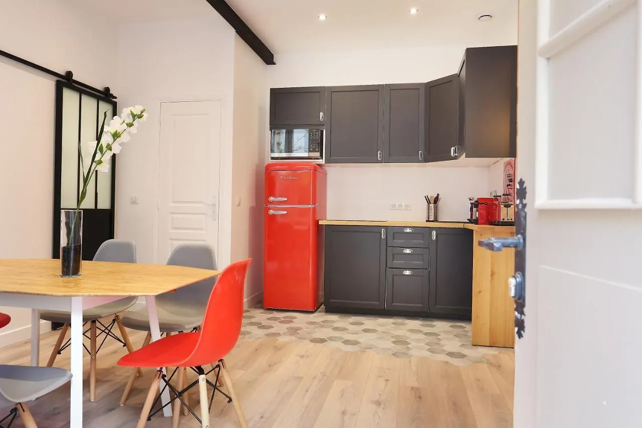 Pick A Flat Higher Marais Apartment