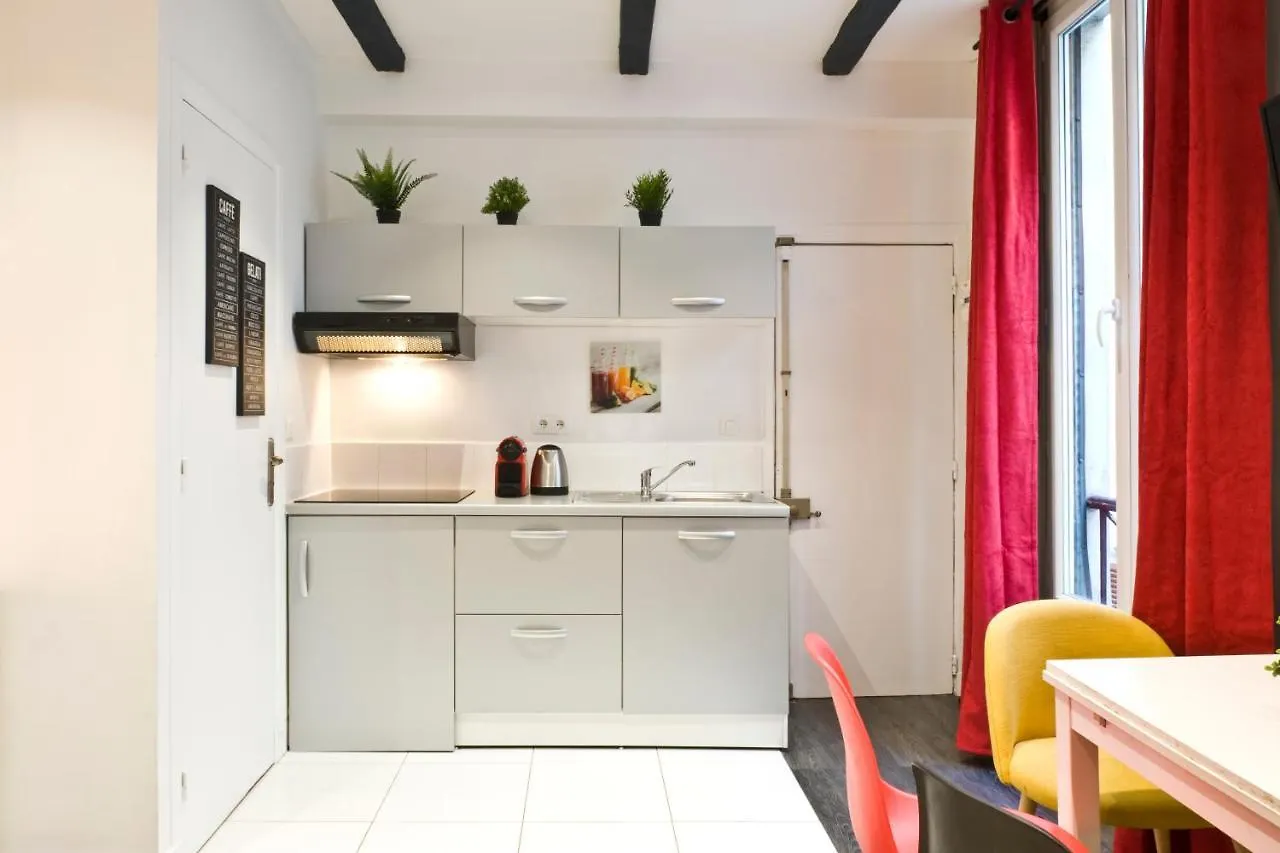 Pick A Flat Higher Marais Apartment